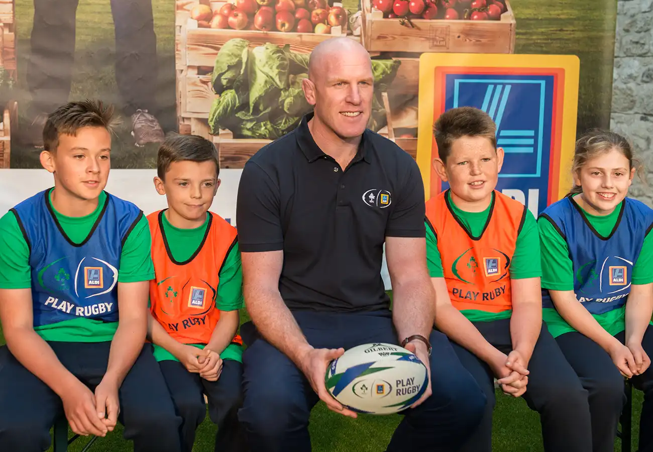 Aldi Play Rugby celebrity photo with kids