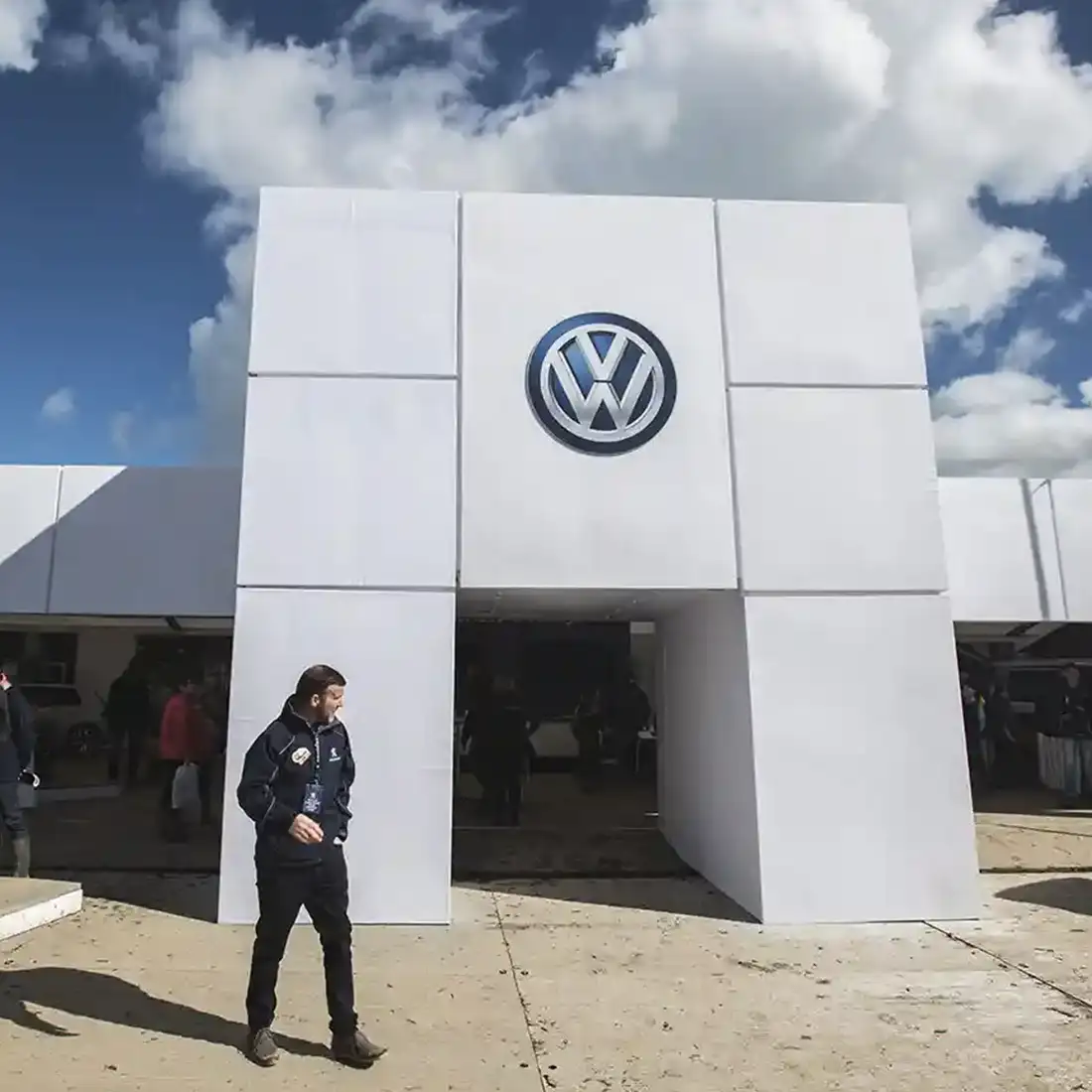 Volkswagen feat