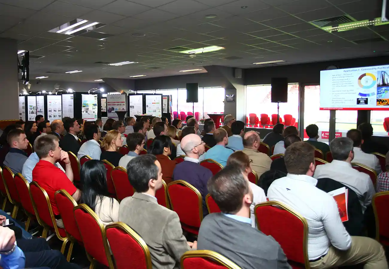 J&J Conference Management Crowd listening